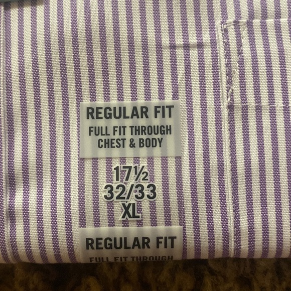 Van Heusen Button Down Shirt - Picture 7 of 8